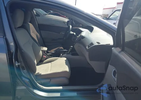 2012 Honda Civic Lx z USA, uszkodzony, nr VIN 19XFB2F51CE389181